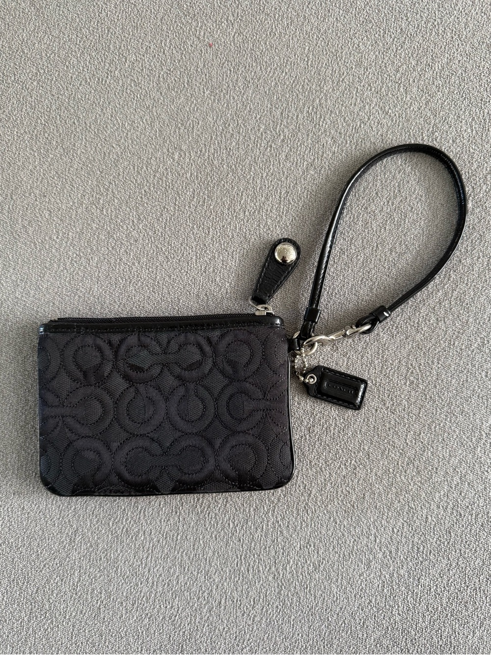 Coach Black Signature C Quilted Small Wristlet